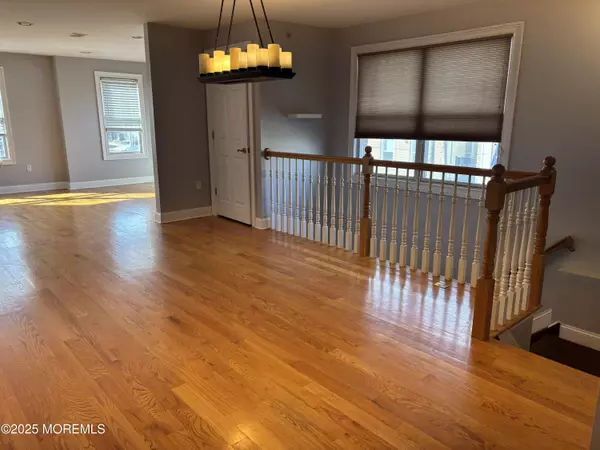 South Amboy, NJ 08879,112 N Broadway ##G