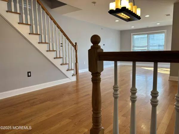 South Amboy, NJ 08879,112 N Broadway ##G