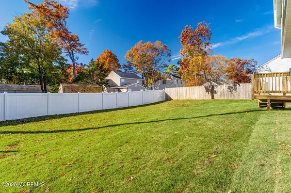 Manahawkin, NJ 08050,181 Bowline Road