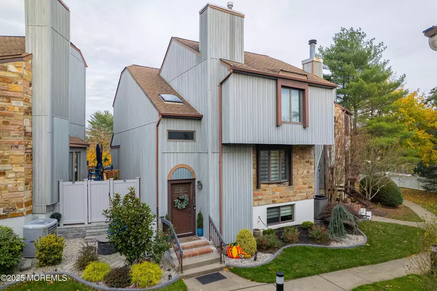 270 Silver Lane, Old Bridge, NJ 08857