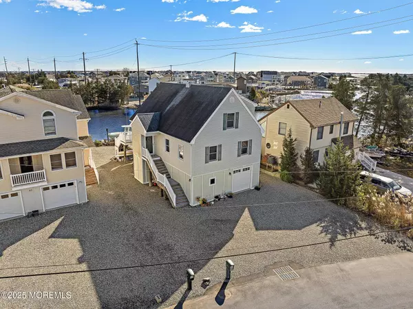 Little Egg Harbor, NJ 08087,56 Flax Isle Drive