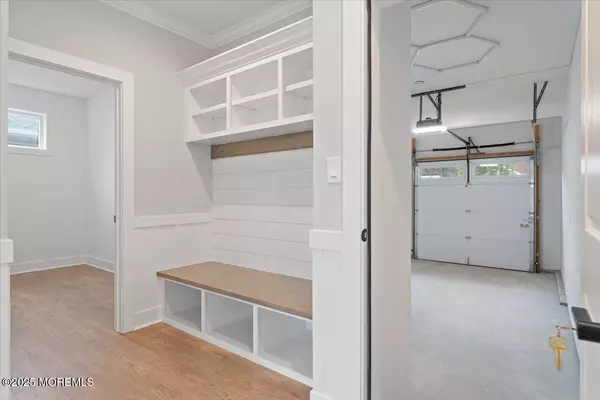 Wall, NJ 07719,3118 Belmar Boulevard