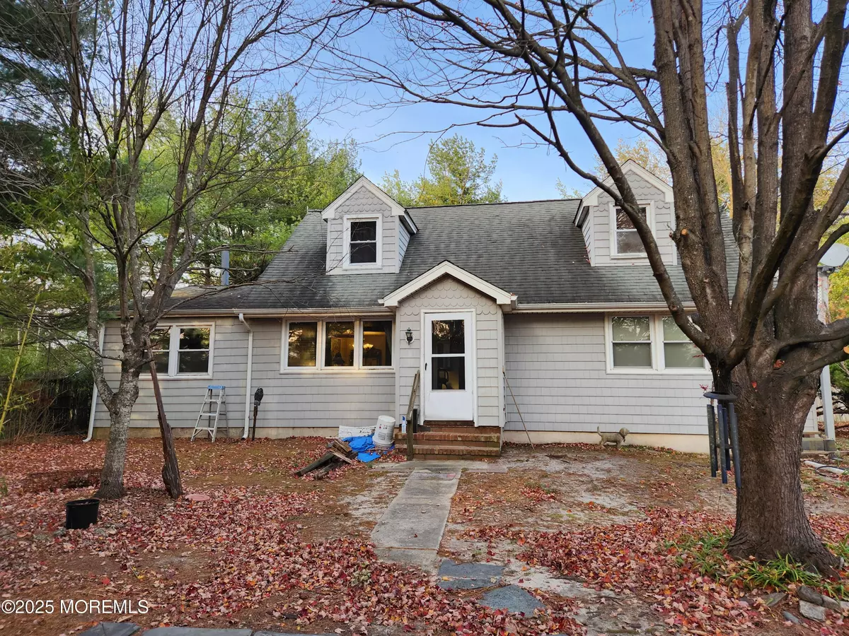 Barnegat, NJ 08005,860 Route 72