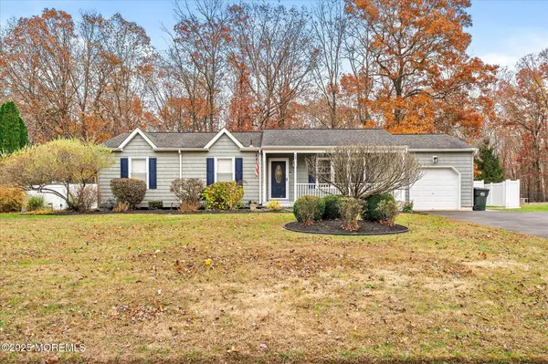 29 Anita Drive, Jackson, NJ 08527