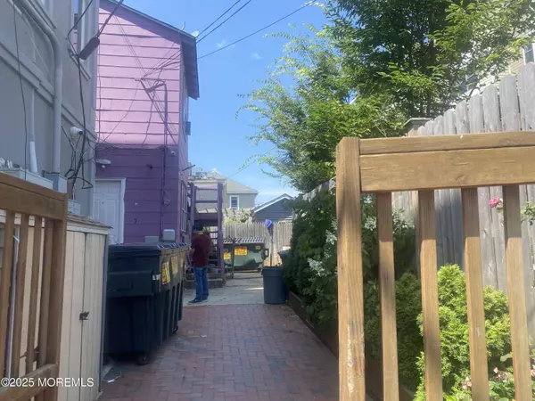 Long Branch, NJ 07740,237 3rd Avenue #1-4