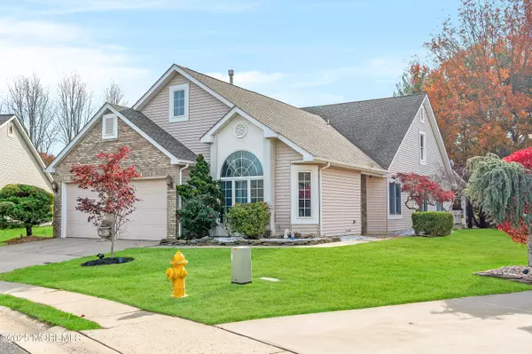 2221 S Chanticleer Court, Toms River, NJ 08755