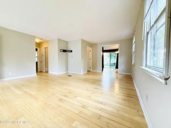 Cherry Hill, NJ 08034,115 Edison Road