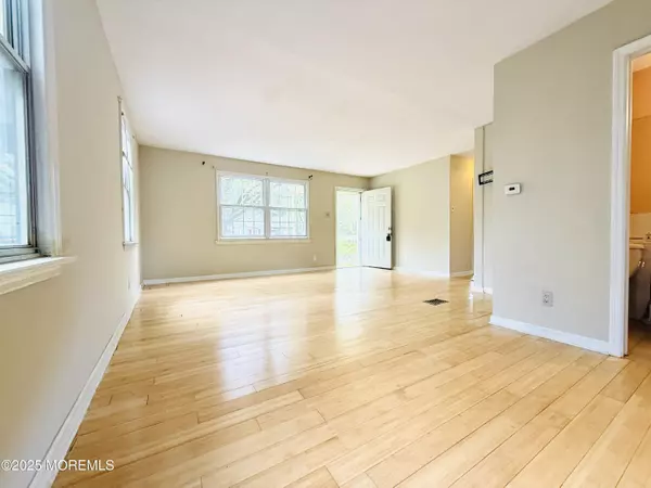 Cherry Hill, NJ 08034,115 Edison Road