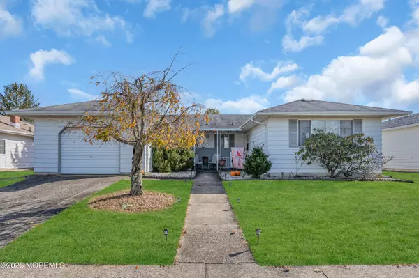 125 Liberta Drive, Toms River, NJ 08757