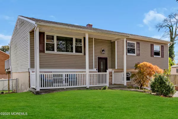 Toms River, NJ 08753,59 11th Street