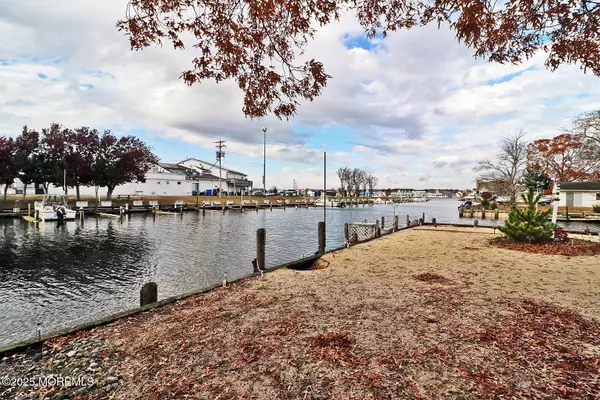 Forked River, NJ 08731,1003 Kohala Drive