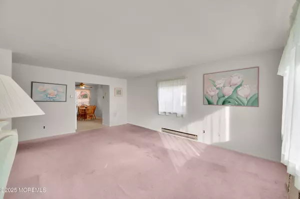 Whiting, NJ 08759,8 Ohio Drive #A