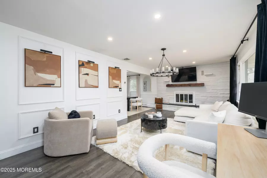 12 Collier Lane, Morganville, NJ 07751