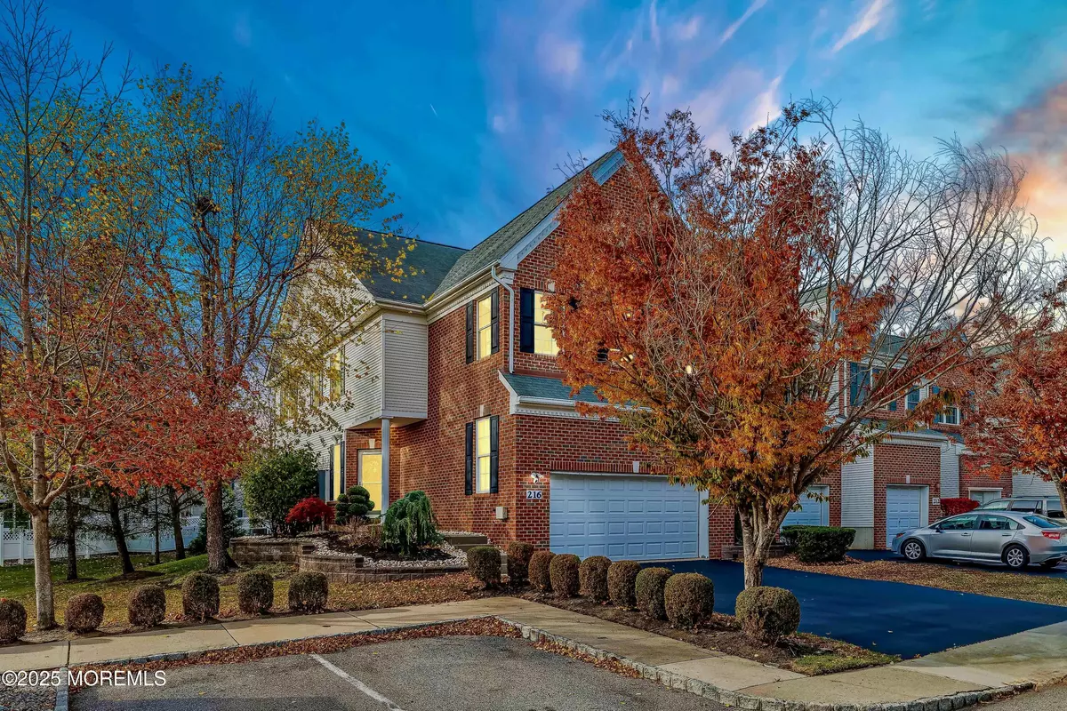 Manalapan, NJ 07726,216 Deepwater Circle