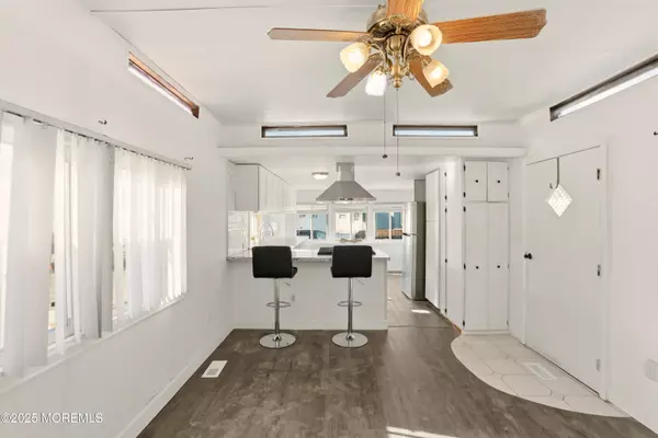 Hazlet, NJ 07734,9 Avenue A