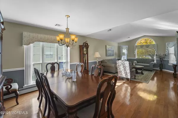 Toms River, NJ 08757,6 Abergele Drive