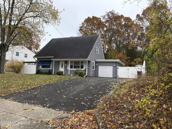 Toms River, NJ 08753,813 Raleigh Drive