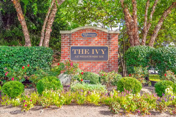 Shrewsbury Boro, NJ 07702,308 Princeton Court