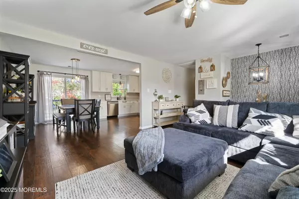 Manahawkin, NJ 08050,248 Mizzen Avenue