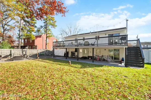 Manahawkin, NJ 08050,248 Mizzen Avenue