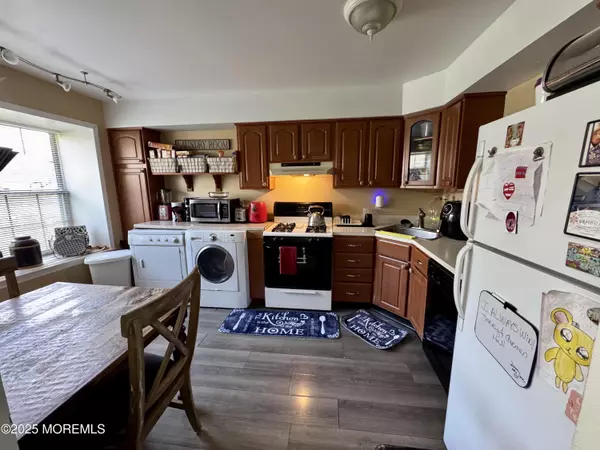 Toms River, NJ 08755,706 Santa Anita Lane