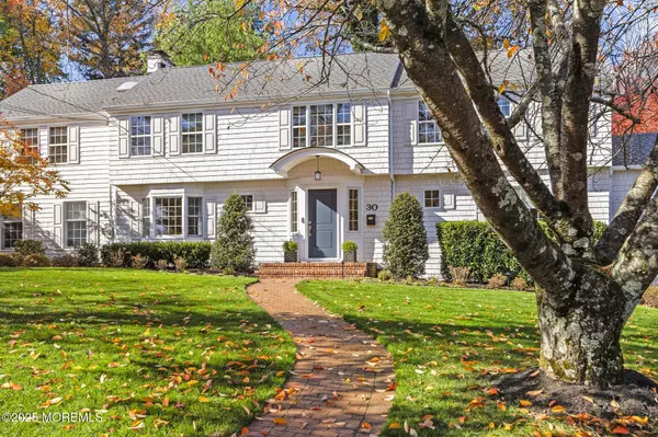 30 Crest Drive, Little Silver, NJ 07739