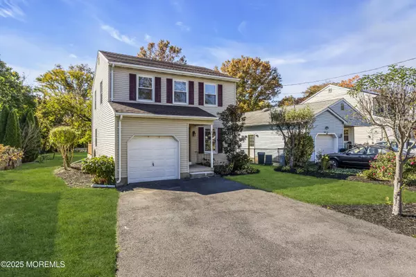 Freehold, NJ 07728,82 Stokes Street