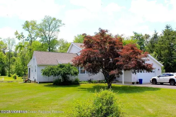 Howell, NJ 07731,150 Easy Street