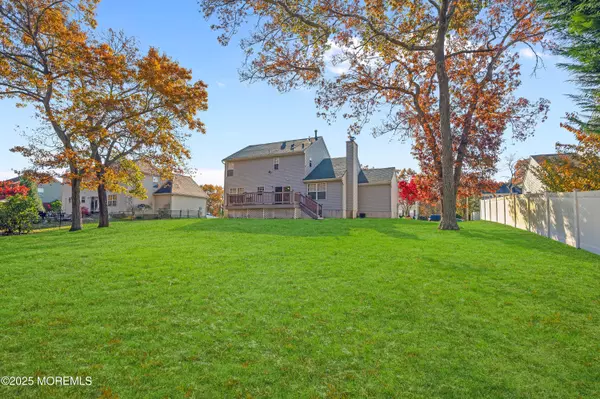 Howell, NJ 07731,24 Nate Lane