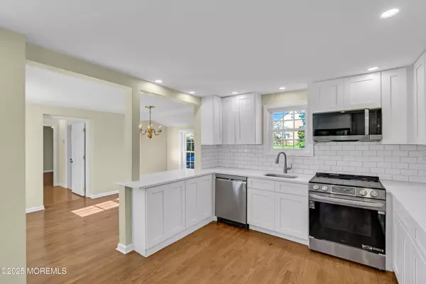 Manasquan, NJ 08736,2311 Camden Avenue