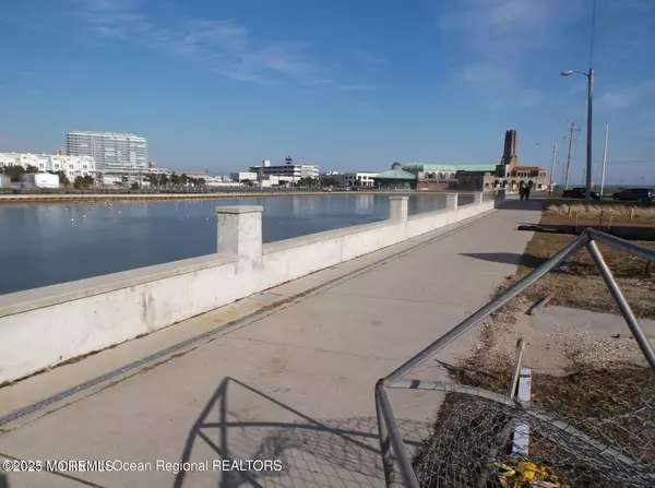 Ocean Grove, NJ 07756,22 Lake Avenue