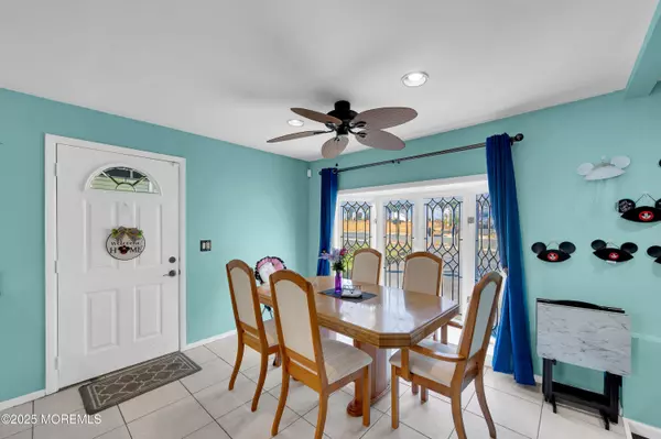 Brick, NJ 08724,621 Illinois Avenue