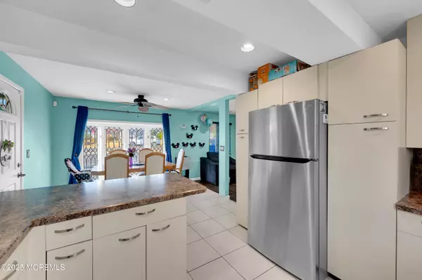 Brick, NJ 08724,621 Illinois Avenue