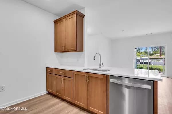 Barnegat, NJ 08005,750 Lighthouse Drive #3101