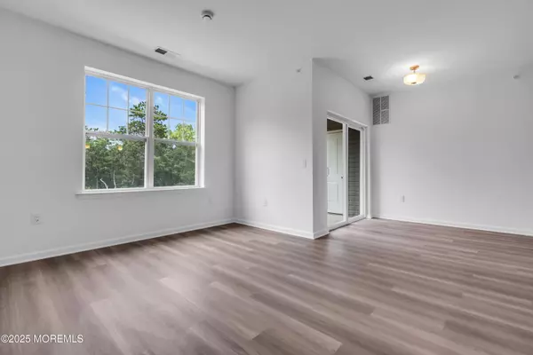 Barnegat, NJ 08005,750 Lighthouse Drive #1103