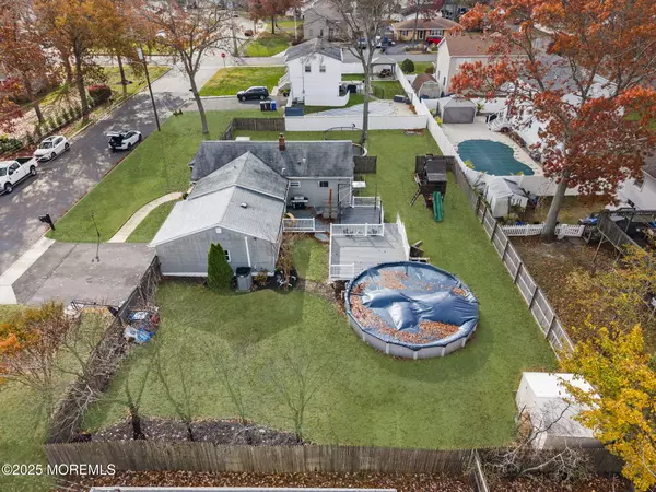 Toms River, NJ 08753,72 Shasta Lane