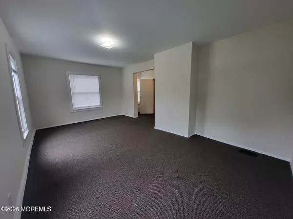 Asbury Park, NJ 07712,513 3rd Avenue