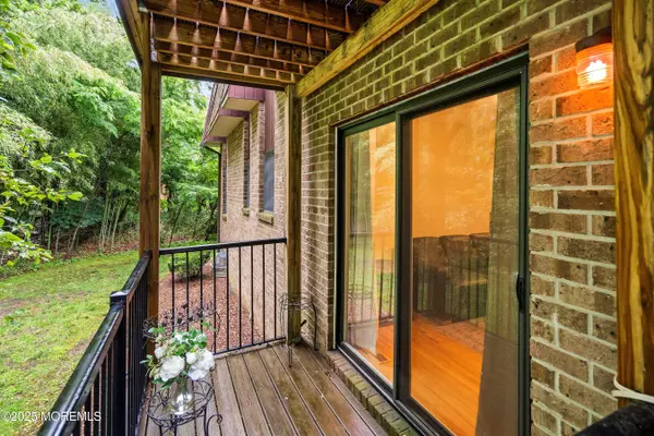 Eatontown, NJ 07724,13 Ginger Court