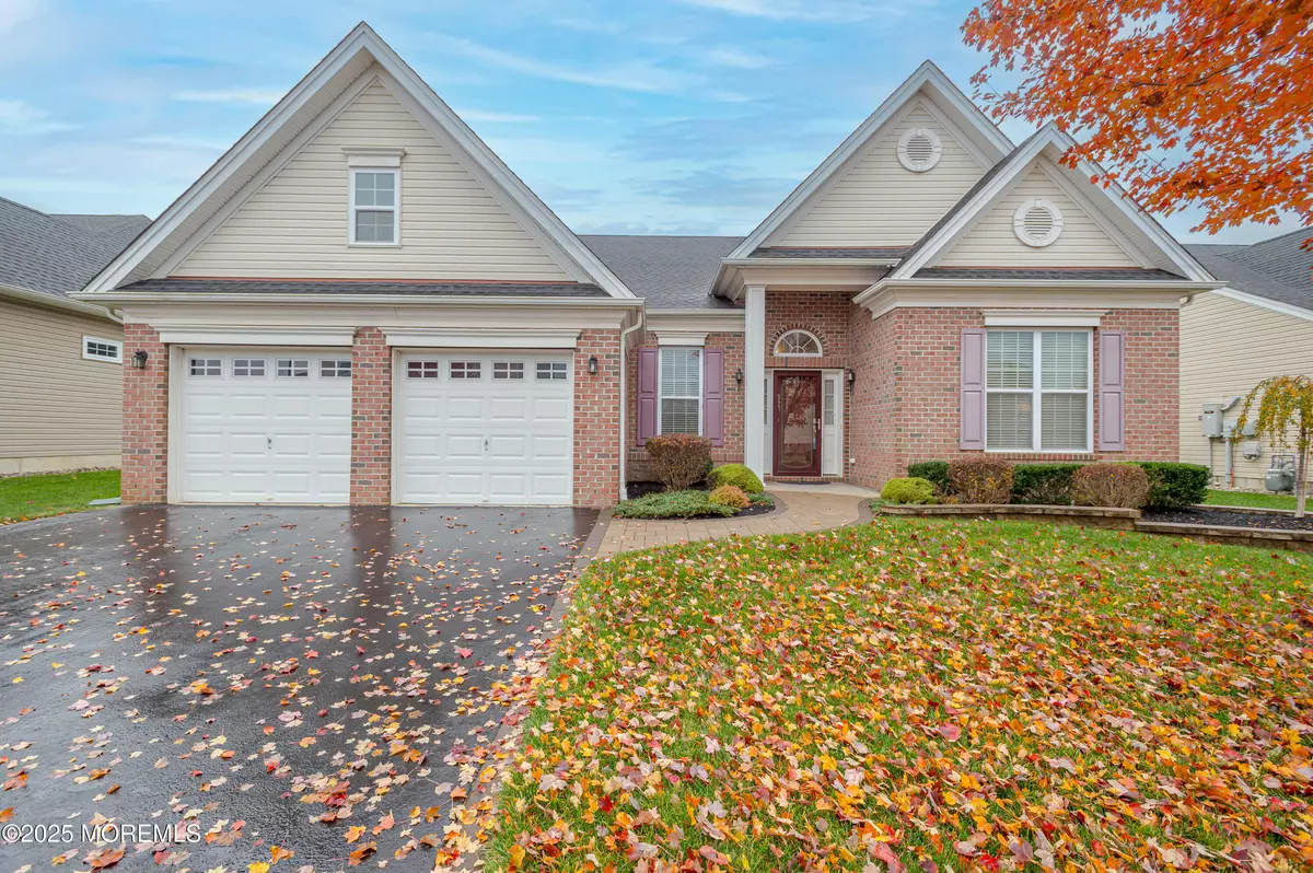 Monroe, NJ 08831,19 Masters Drive