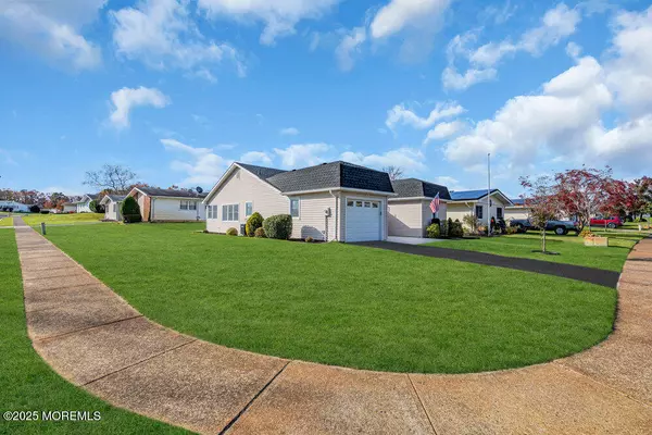 Brick, NJ 08724,166 Central Boulevard