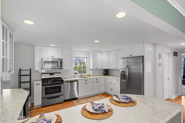 Point Pleasant, NJ 08742,335 Eastham Road