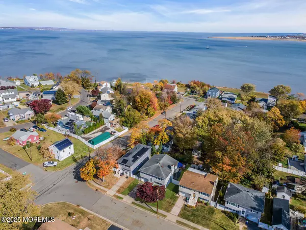 Cliffwood Beach, NJ 07735,300 Beachwood Way