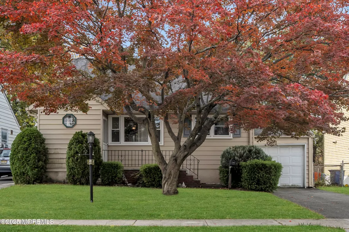 Clifton, NJ 07014,87 Dyer Avenue