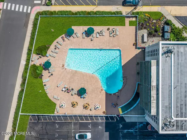 Long Branch, NJ 07740,480 Ocean Avenue #2K