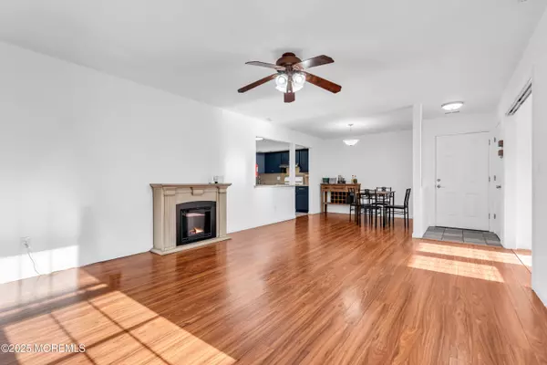 Freehold, NJ 07728,507 Harding Road #5