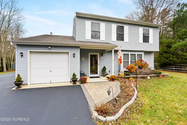 262 Frank Applegate Road, Jackson, NJ 08527