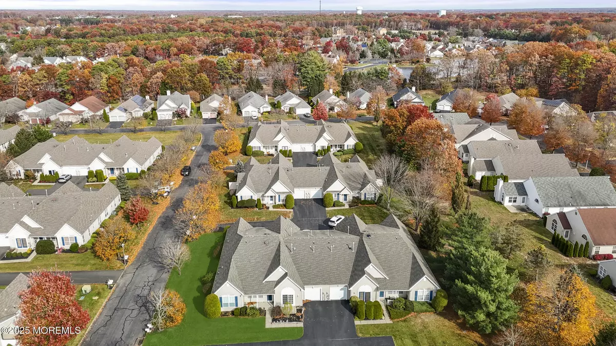 Lakewood, NJ 08701,45 Deer Chase Lane