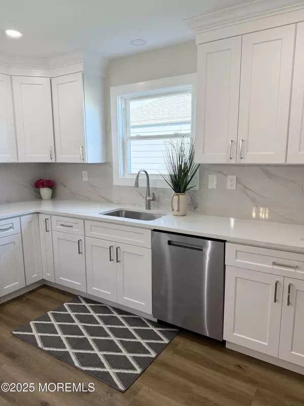 Toms River, NJ 08757,57 Innsbruck Drive