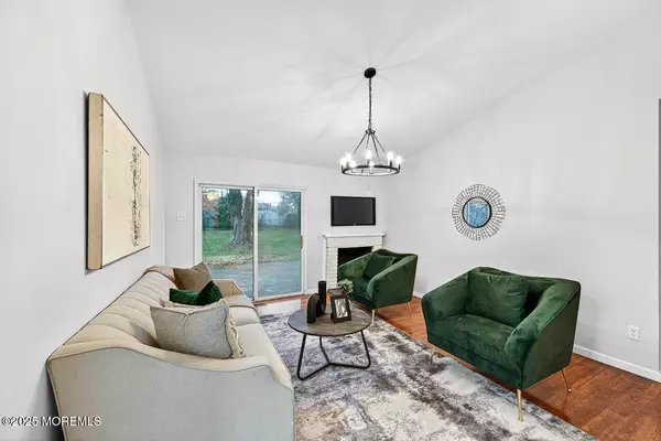 Sicklerville, NJ 08081,4 Parkhill Lane