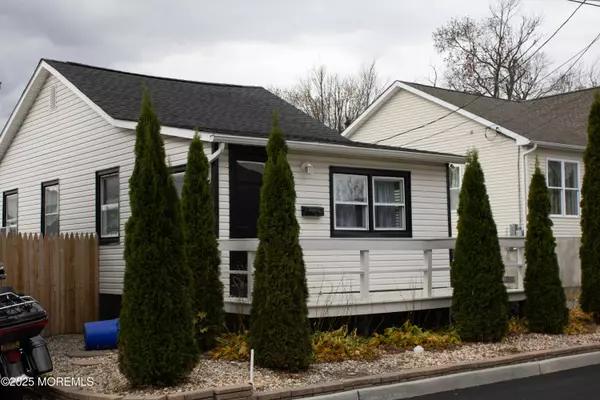 Union Beach, NJ 07735,814 5th Street